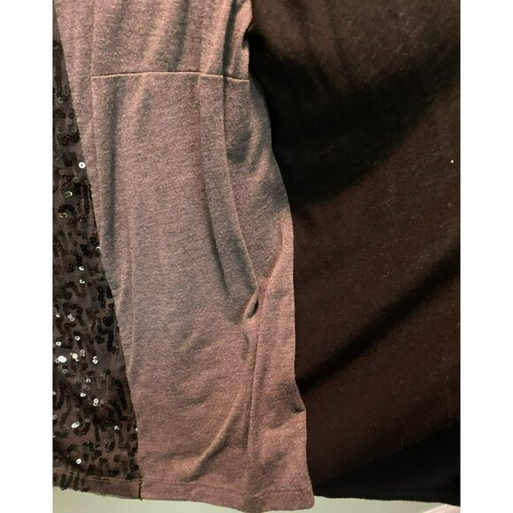 AGB Womens 1X Plus Size Black & Gray Sequin Embellished Layered Look Top - Picture 3 of 6